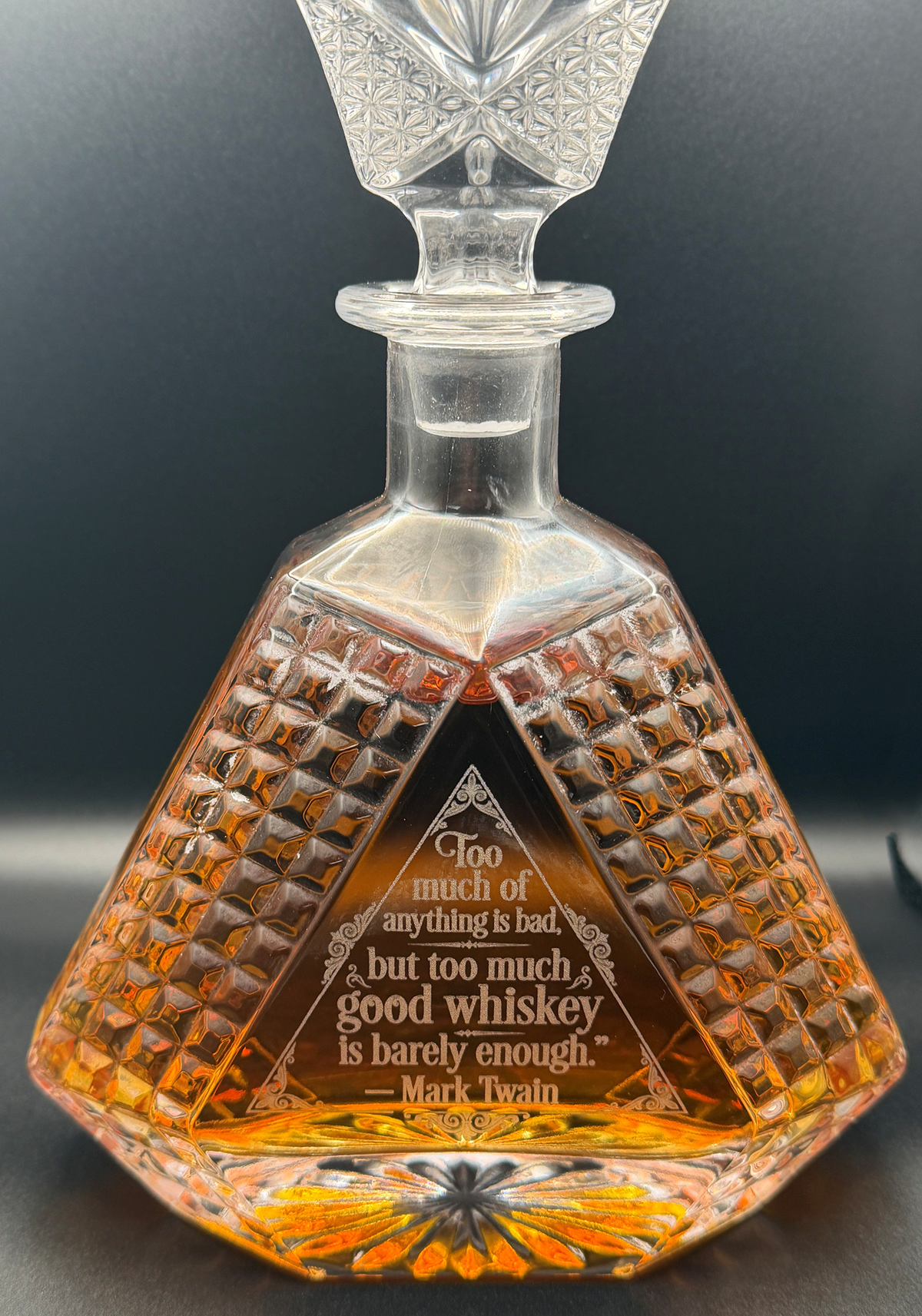 650 ML Triangular Decanter - Twain Quote